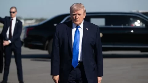 USA nemají problém s ruským ropným tankerem zásobujícím Kubu, říká Trump