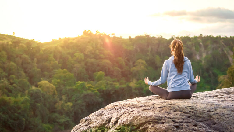 Meditace a nadpřirozené schopnosti pohledem vědce