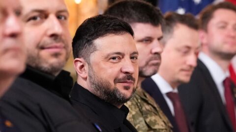 Ukrajina a Spojené arabské emiráty se dohodly na spolupráci v obraně, řekl Zelenskyj