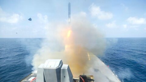 Co víme o úderech USA a Izraele na Írán