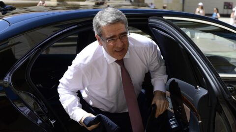 Macinka si předvolal ruského velvyslance kvůli výhrůžkám českým firmám