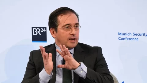 EU je rozdělená: Španělsko, Slovinsko a Irsko chtějí jednat o pozastavení dohody s Izraelem