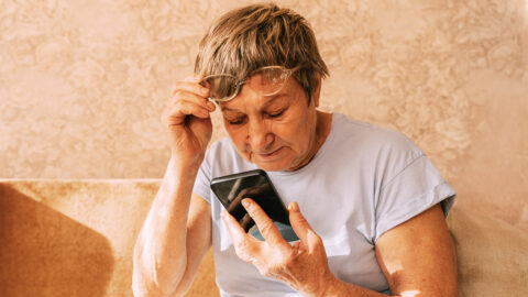 Vetchozrakost: Co zvyšuje riziko a 7 přírodních prostředků, které mohou pomoci