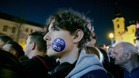 V Maďarsku vyvrcholí předvolební kampaň, Orbán i Magyar naposledy osloví voliče