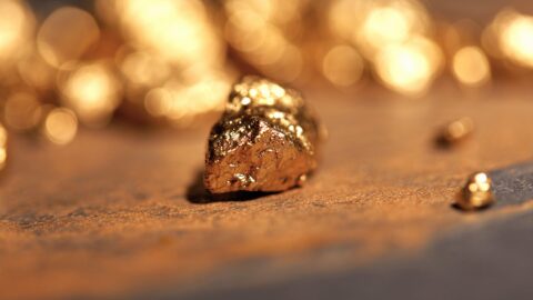 Obnoví se v ČR těžba zlata? Studie státního podniku DIAMO ukazuje, zda se těžba vyplatí