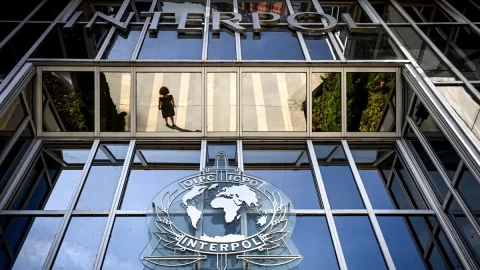 Interpol v ohrožení: Vliv Komunistické strany Číny a zneužívání tzv. červených oznámení