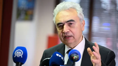 Šéf IEA: Energetická krize je horší než roky 1973, 1979 i 2022 dohromady