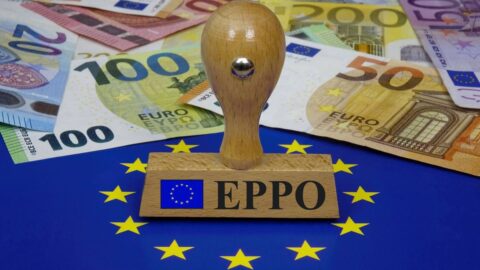 Evropská EPPO prověřuje celní podvody, byly provedeny prohlídky v Česku a na Slovensku