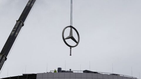 Mercedes chce v Chebu vyrábět kamiony. Plánuje zainvestovat několik set milionů eur a zaměstnat více než tisícovku lidí