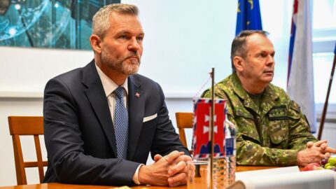 Slovensko potřebuje stav ohrožení, usoudil Pellegrini po dopadu dronu deset kilometrů od hranic