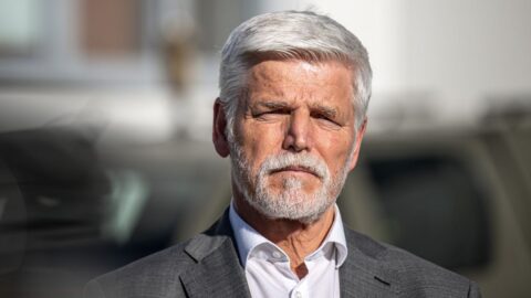 Pavel podepsal rozšíření výčtu významných dnů o Den české vlajky