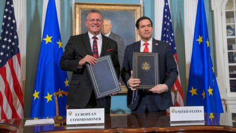 USA a EU podepsaly předběžnou dohodu o spolupráci v oblasti kritických surovin