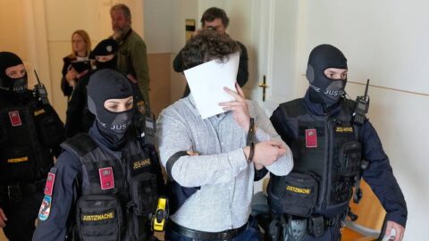 Muž se přiznal k plánování islamistického útoku na koncert Taylor Swift ve Vídni