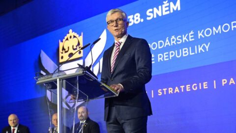 Podnikatelé čelí dramatickému nárůstu regulace, upozorňuje prezident Hospodářské komory