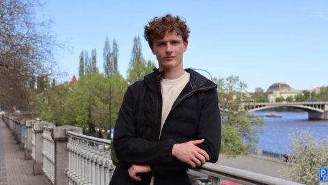 „Nechci, aby moje děti žily ve světě propagandy.“ Rozhovor s mladým konzervativním influencerem Šejnou