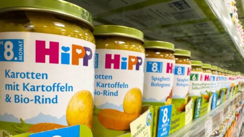 Otrávených balení dětské výživy HiPP by mohlo být až 12