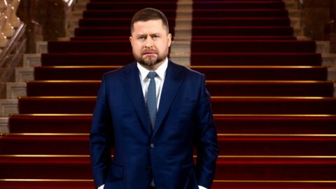 Guvernér ČNB: Propustili jsme 5 % lidí, aby si ostatní začali vážit práce. Státu radí to samé