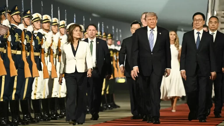 Komunistický režim v Číně omezil přístup médií při Trumpově návštěvě