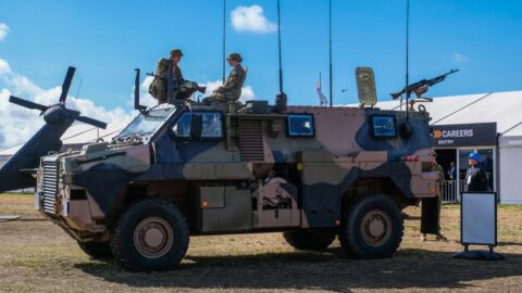 Český podnik VOP CZ bude zřejmě vyrábět australská obrněná vozidla Bushmaster