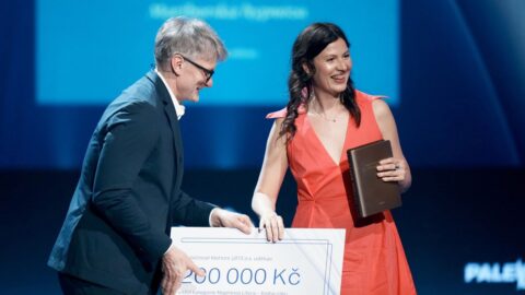Cenu Evropské unie za literaturu dostala Kaprálová za román Mariborská hypnóza