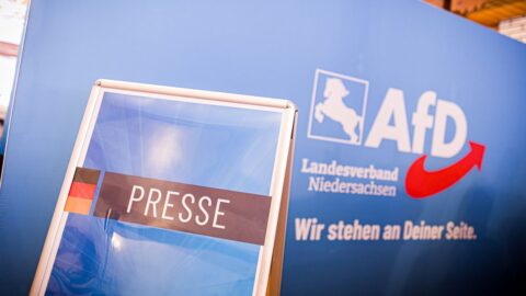 Alternativa pro Německo je poprvé v průzkumu stanice ARD nejsilnější stranou