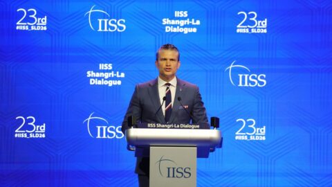 Ministr Hegseth vyzval asijské spojence k navýšení výdajů na obranu