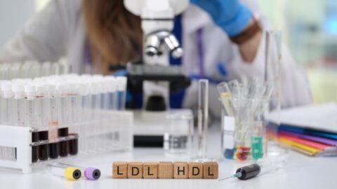 Proč se kvalitní léky na cholesterol dostanou v ČR jen k malé části pacientů