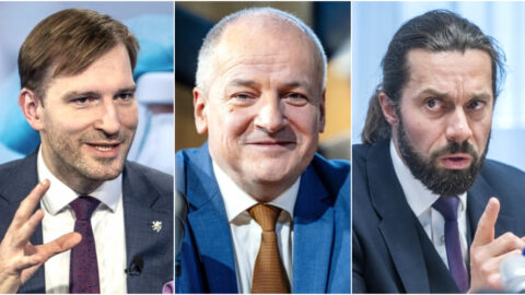 Vojtěch a Prymula by vyvíjeli tlak na očkování zdravotníků. Duškov navrhuje kombinovat více opatření najednou