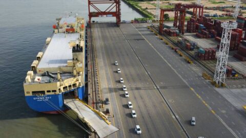 Čínský exportní stroj čelí sílícímu odporu