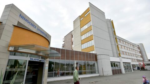 Kontrola kvůli úmrtí dvou novorozenců v litoměřické nemocnici ukázala pochybení