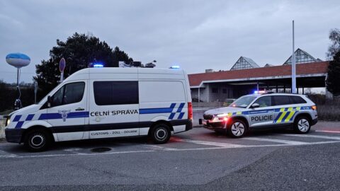 Slovensko ratifikovalo smlouvu o policejní spolupráci s Českem