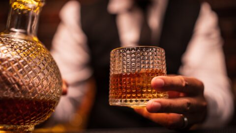 Vědci doporučují nejvýše jeden alkoholický nápoj denně
