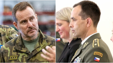 Akce armádního sběru dat ohrozila důvěryhodnost armády, řekl Řehka než odešel z čela štábu a dal generálovi výtku