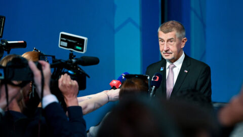 Mluvil jsem i s Trumpem, řekl Babiš v Ankaře. Na neformální večeři seděl se Zelenským