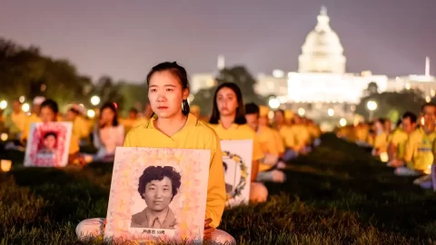 Žena praktikující Falun Gong náhle zemřela po nočním výslechu čínských úřadů