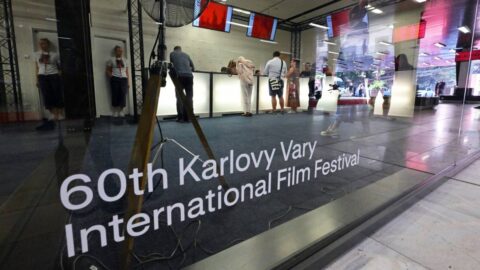 V Karlových Varech odpoledne začne filmový festival, cenu dostane Dustin Hoffman