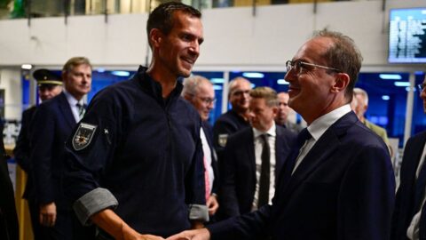 Německý ministr po incidentu v Lipsku varuje před každodenními hybridními útoky