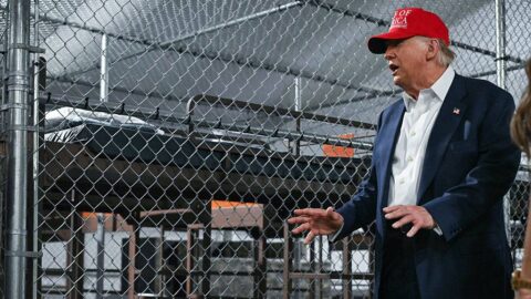 Jak se v USA podařilo zastavit masovou ilegální migraci. Návod pro Evropu