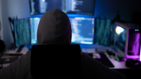 Paukner vs. Facebook. Meta dala stopku i záložnímu profilu anonymního investigativce